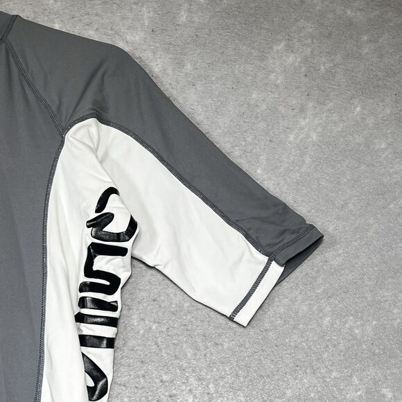 Quiksilver All Time Short Sleeve Rash Guard Mens Size Large Gray White Black - Picture 4 of 13
